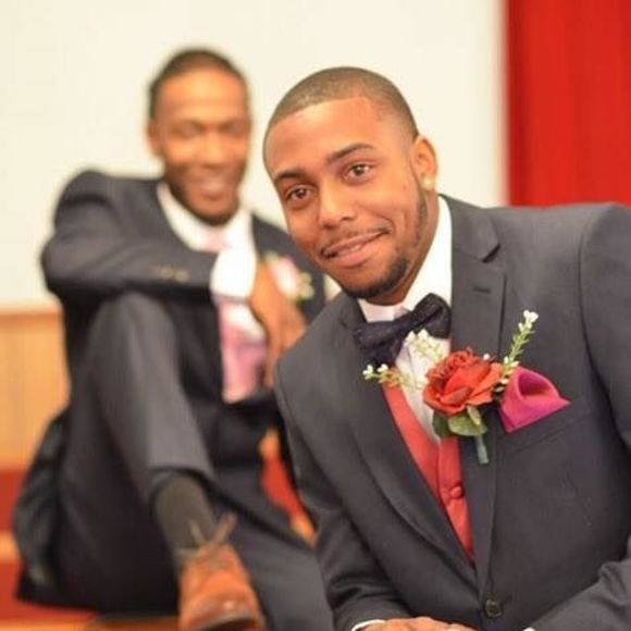 Meet your Posher, Chris - Picture 1 of 1